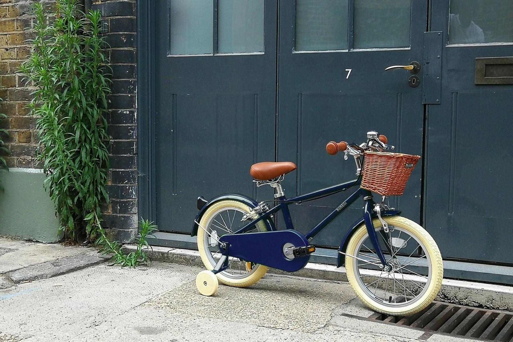 Bobbin 16 inch bike 2025